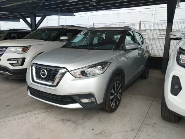Kicks Advance Cvt A/C Negro 2019 - Image 2