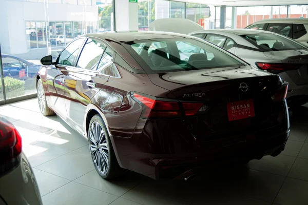 Altima EXC 2024 - Image 6