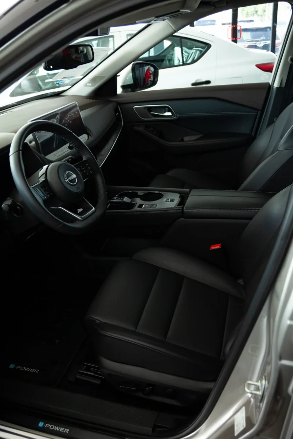 X-Trail E-Power Platinum 2024 - Image 4
