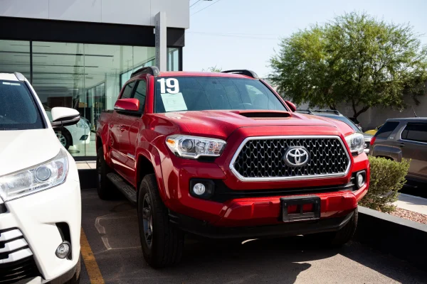 Tacoma Ed Especial 4x4 2019 - Image 2