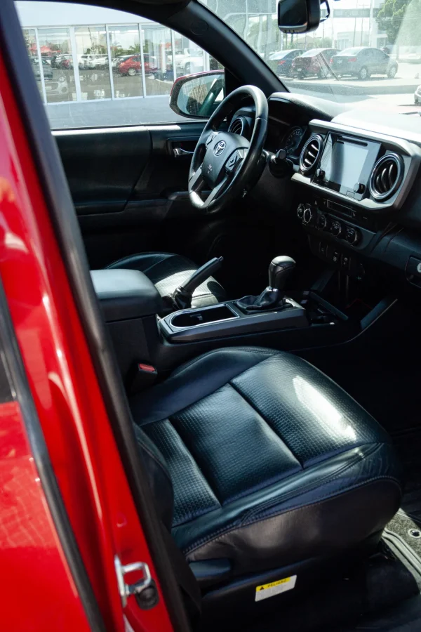 Tacoma Ed Especial 4x4 2019 - Image 6