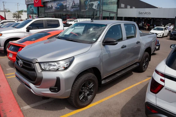 Hilux Doble Cabina SR 2022