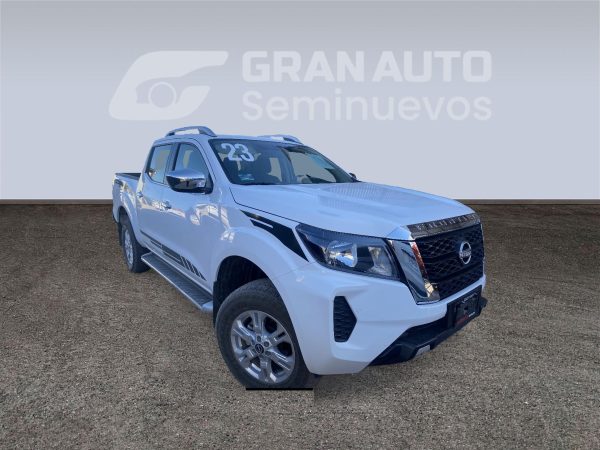 Nissan Frontier LE TM 2023