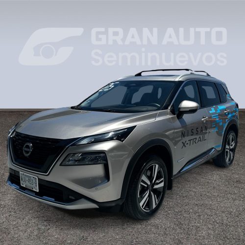 X-Trail Hibrida Platinum 2025