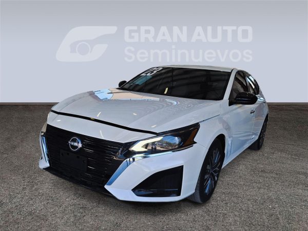 Nissan Altima Advance 2023