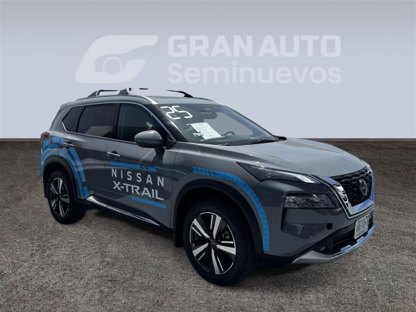 Nissan X-trail Platinum 2025