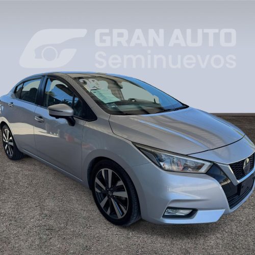 Nissan Versa Platinum 2020
