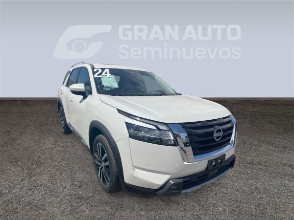 Nissan Pathfinder Platinum 2024
