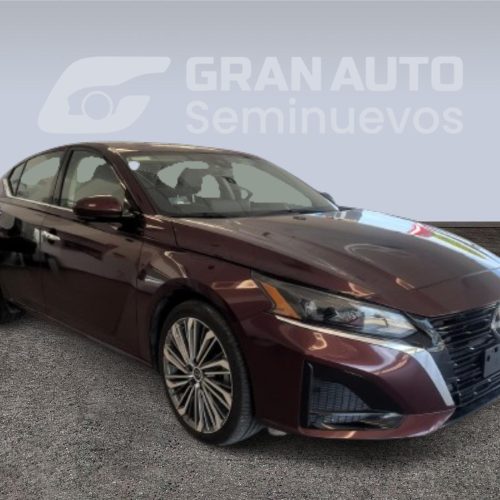Nissan Altima Exclusive 2023