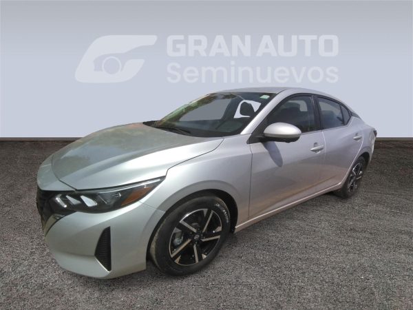 Nissan Sentra Advance 2024