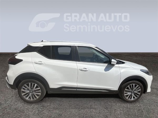Nissan Kicks Platinum 2024